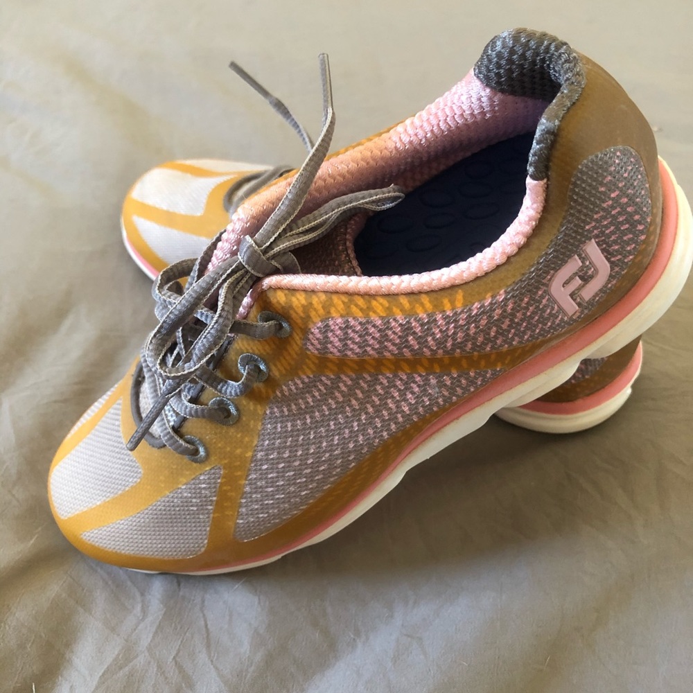 FootJoy emPOWER Gold Shoe